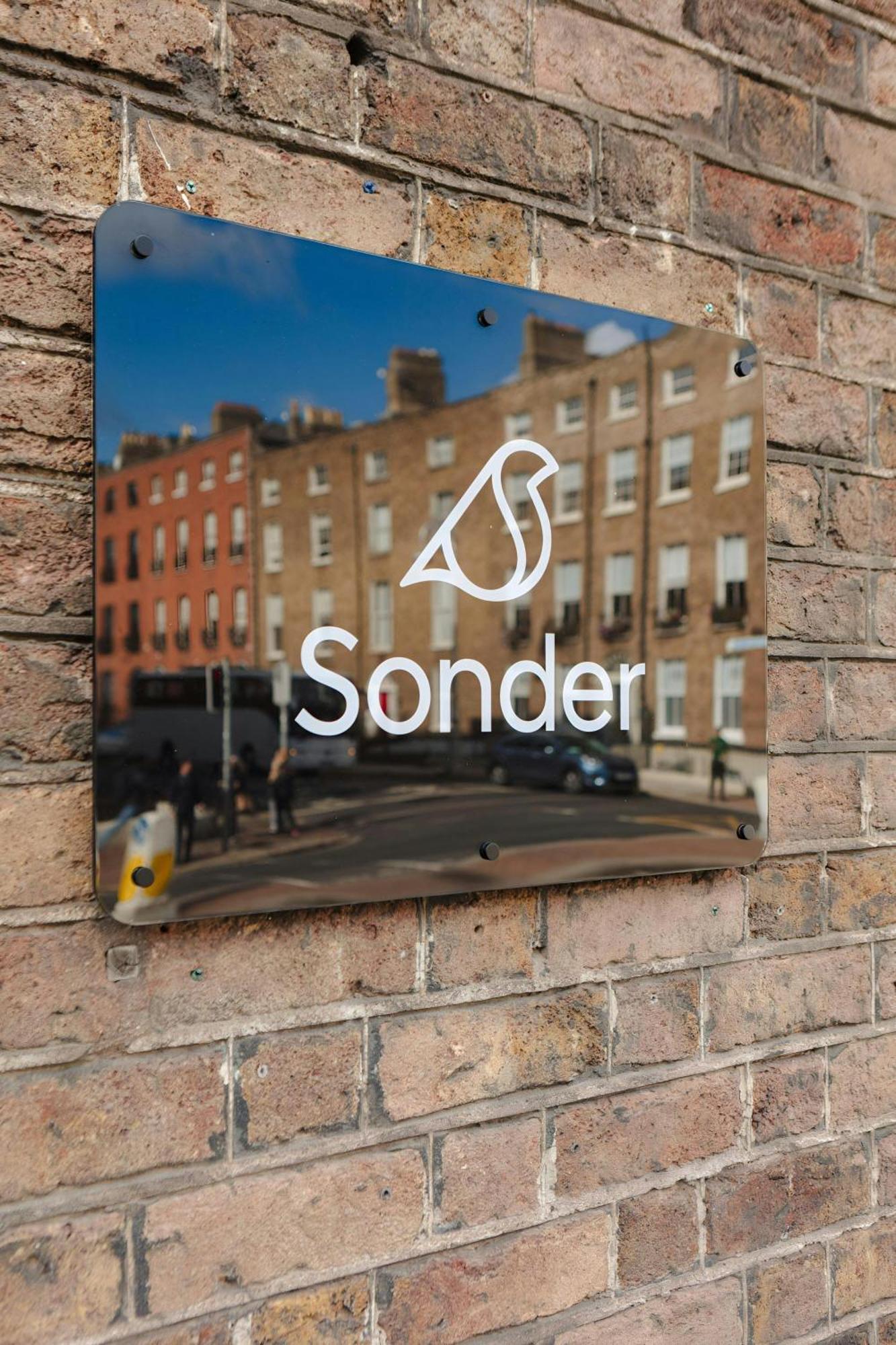The Earl Leeson Street, Sonder By Marriott Bonvoy